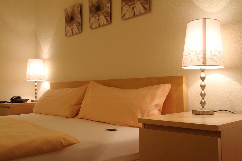 Landhotel Ewerts Insul Экстерьер фото